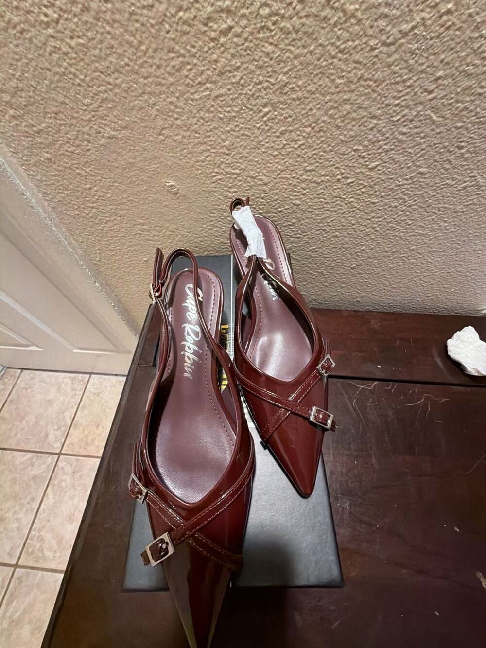 Cape Robbin Women's Pointed Toe Buckle Slingback Kitten Heels Brown Size 6 - Picture 5 of 5